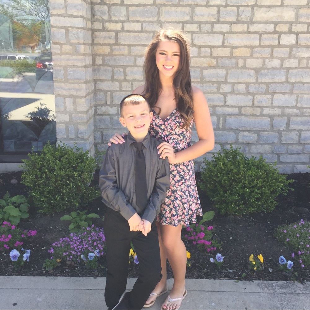 American Eagle Sundres